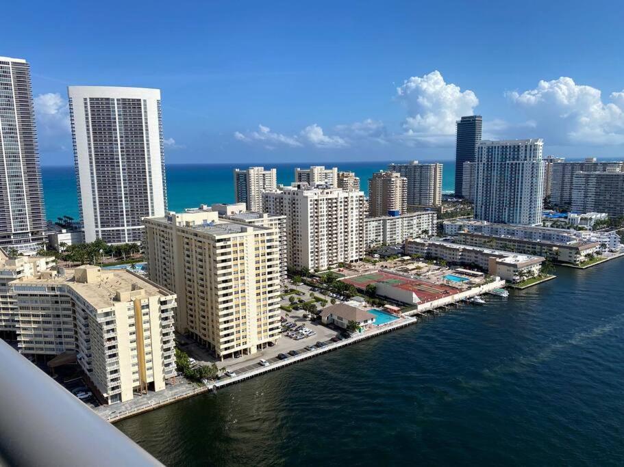 Amazing 1B-1B Apartment With Amazing View! 28A Hallandale Beach Zewnętrze zdjęcie